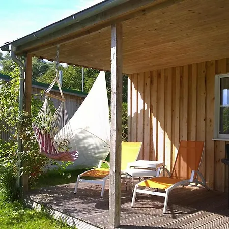 Ferienhaus Am Achterwasser In Luetow Hébergement de vacances Lutow